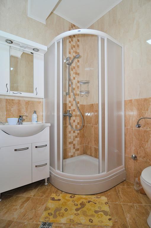 Apartments Mira Tivat Zewnętrze zdjęcie