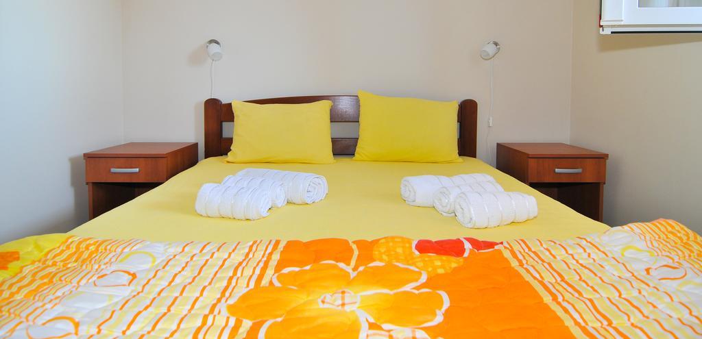 Apartments Mira Tivat Zewnętrze zdjęcie