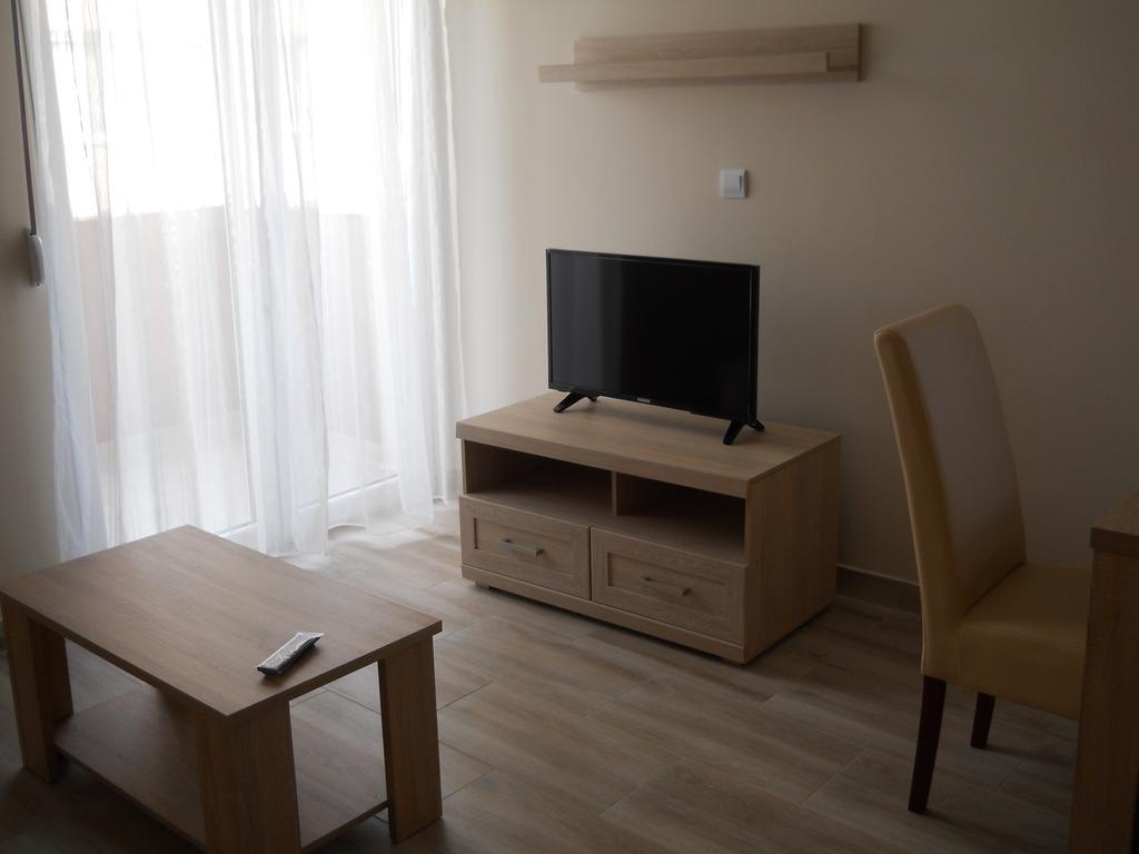 Apartments Mira Tivat Zewnętrze zdjęcie