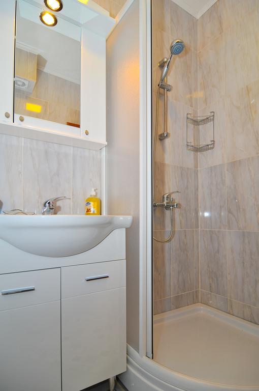 Apartments Mira Tivat Zewnętrze zdjęcie